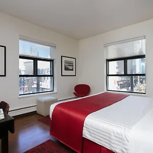 Moda Hotel Vancouver