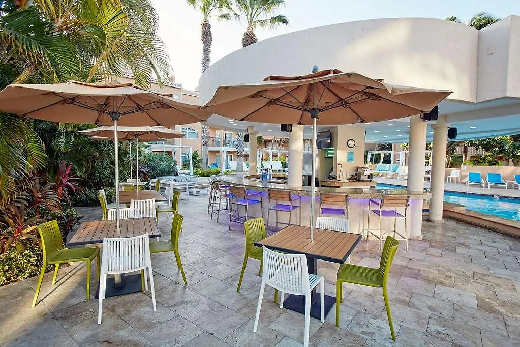 Divi Dutch Village Beach Resort Palm Beach 4*,