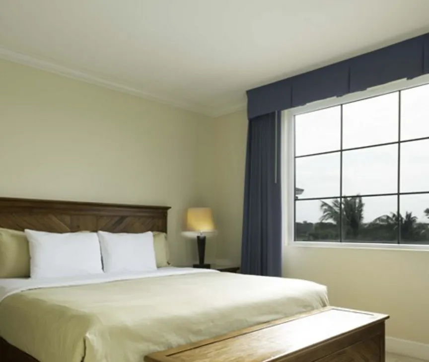 Divi Dutch Village Beach Resort Palm Beach 4*,